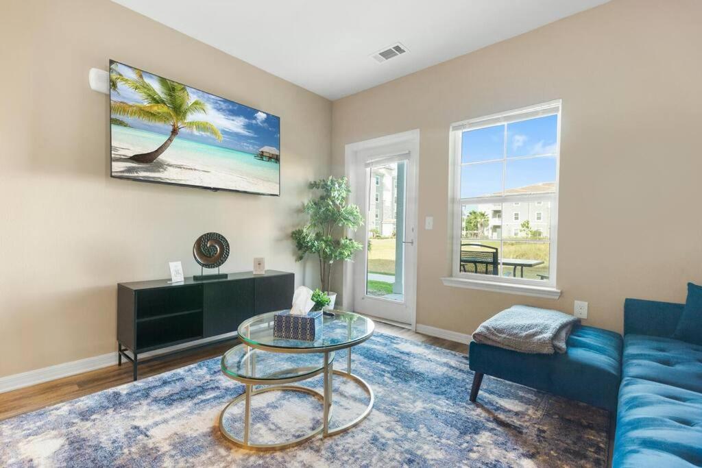 Elegant 2 Bedroom/2 Bath Condo With All Amenities ملبورن بيتش المظهر الخارجي الصورة