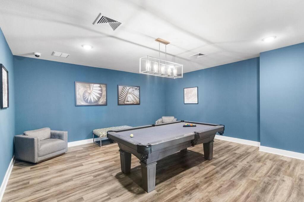 Elegant 2 Bedroom/2 Bath Condo With All Amenities ملبورن بيتش المظهر الخارجي الصورة